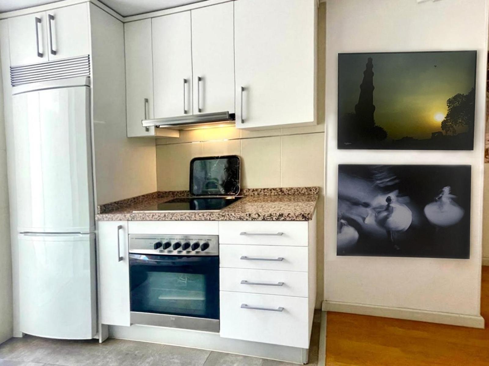 Maravilloso Apartamento Centrico De 70M2, Jardin Propio 40M2 Con Piscina Para Ninos Y Parking Opcional Μάλαγα Εξωτερικό φωτογραφία