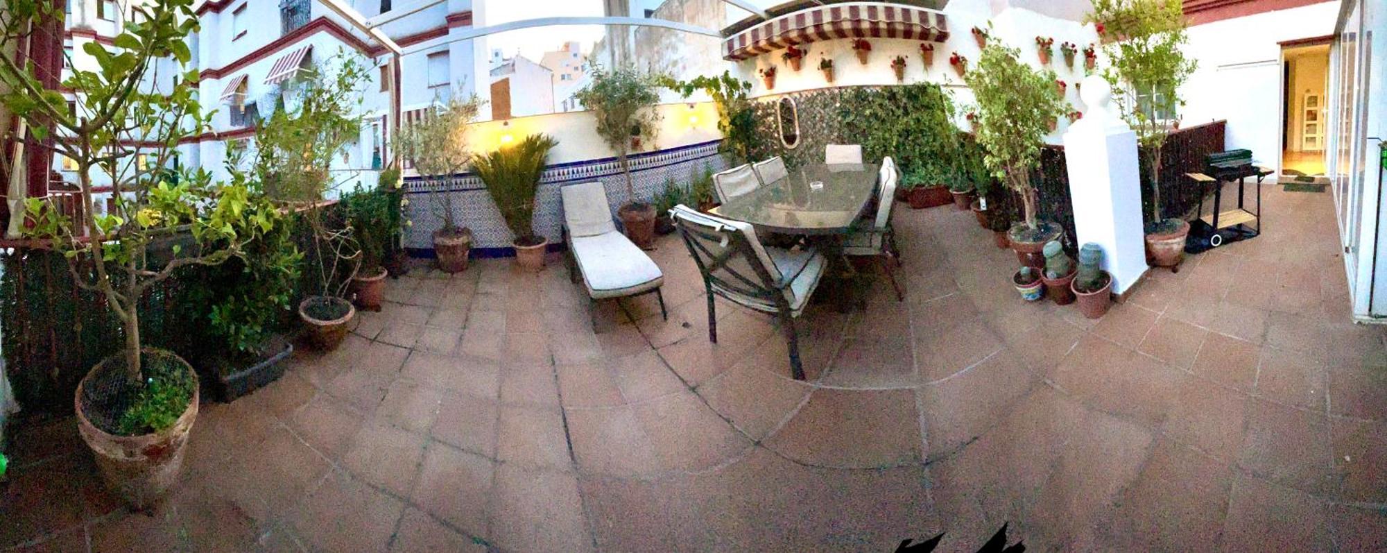 Maravilloso Apartamento Centrico De 70M2, Jardin Propio 40M2 Con Piscina Para Ninos Y Parking Opcional Μάλαγα Εξωτερικό φωτογραφία