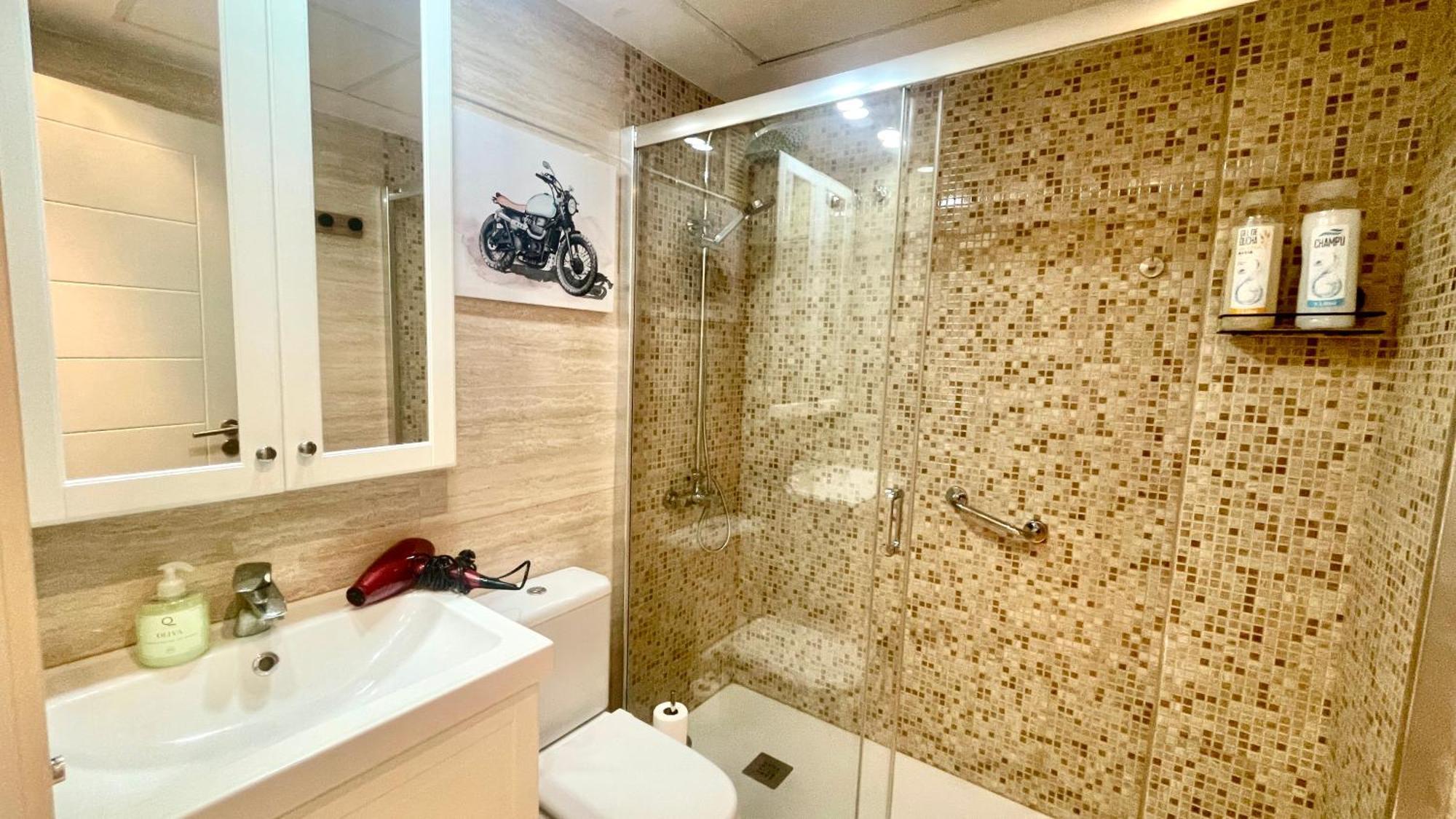 Maravilloso Apartamento Centrico De 70M2, Jardin Propio 40M2 Con Piscina Para Ninos Y Parking Opcional Μάλαγα Εξωτερικό φωτογραφία